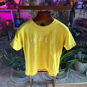 Obey t shirt